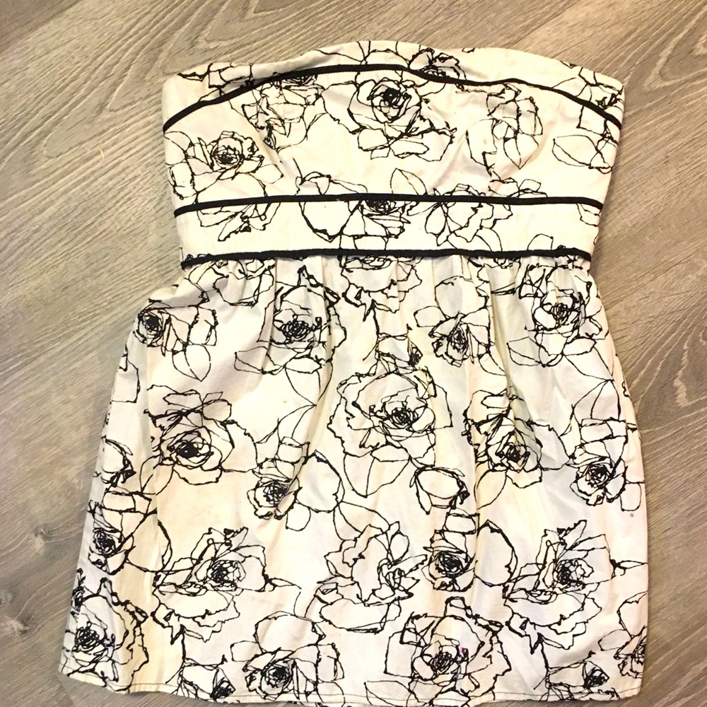 Forever 21 Strapless Top
